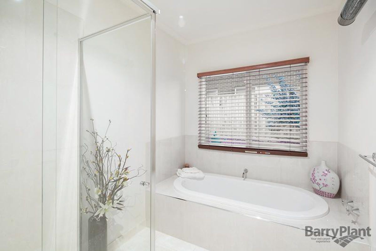 43 Crestwood Avenue, Macleod, VIC 3085, Macleod - Thumbnail 6