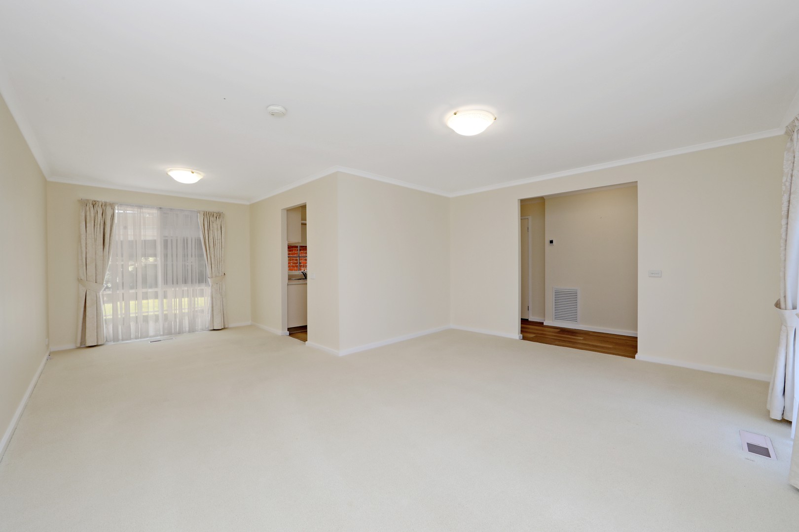 43 Crusoe Drive, Lysterfield, VIC 3156, Lysterfield - Thumbnail 2