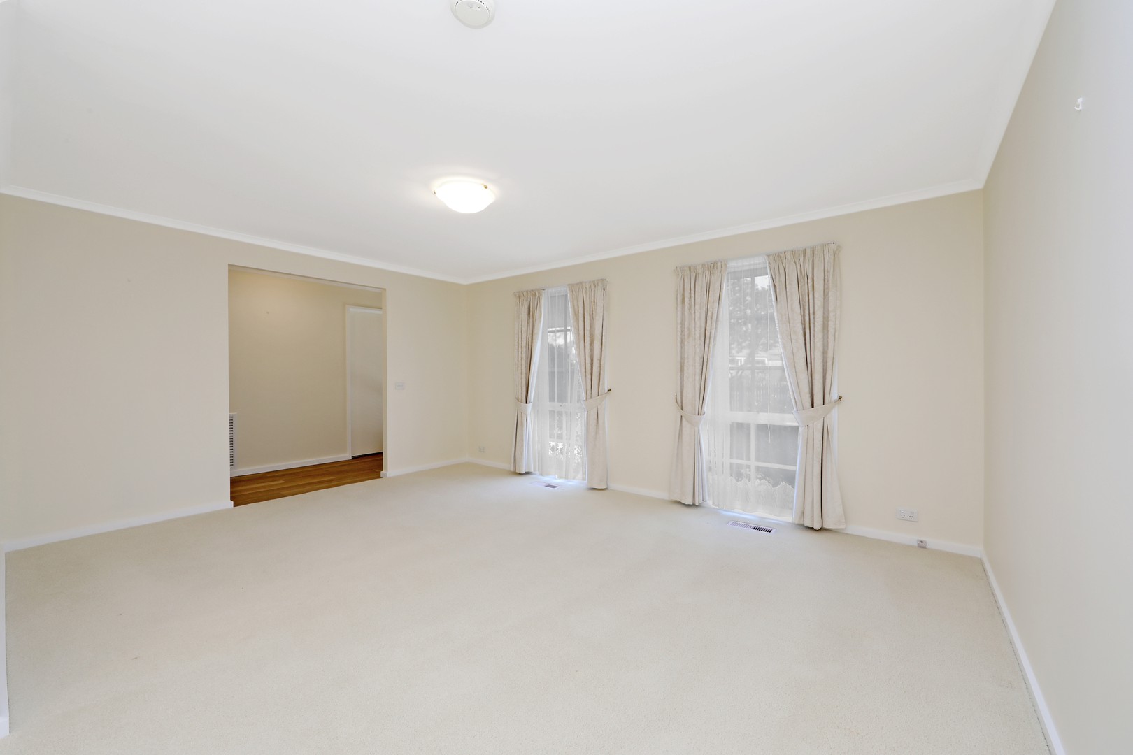 43 Crusoe Drive, Lysterfield, VIC 3156, Lysterfield - Thumbnail 3