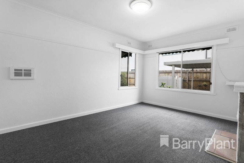 43 Daniel Street, Burwood, VIC 3125, Burwood - Thumbnail 2