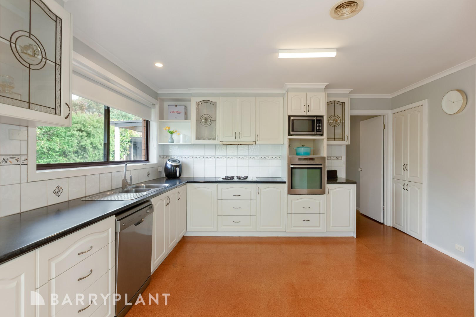 43 Davidson Street, Broadford, VIC 3658, Broadford - Thumbnail 7