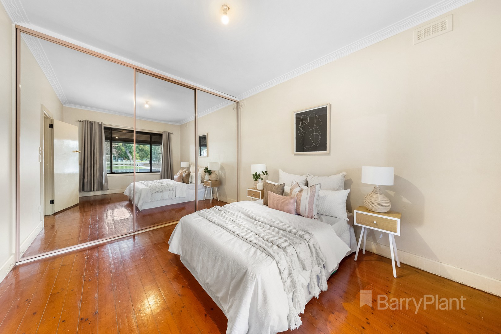 43 Emily Street, St Albans, VIC 3021, St Albans - Thumbnail 2