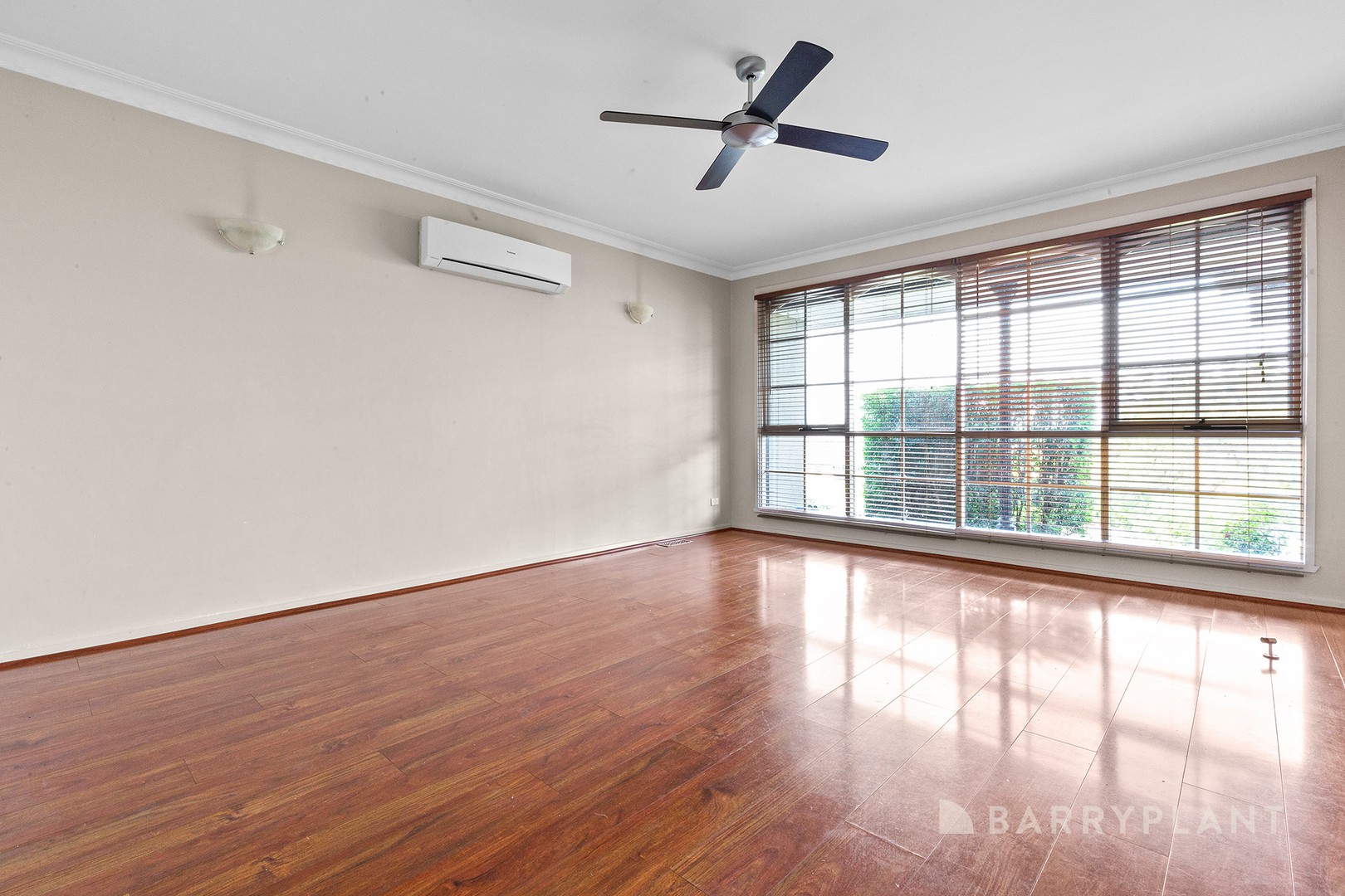 43 Gardenia Street, Pakenham, VIC 3810, Pakenham - Thumbnail 3