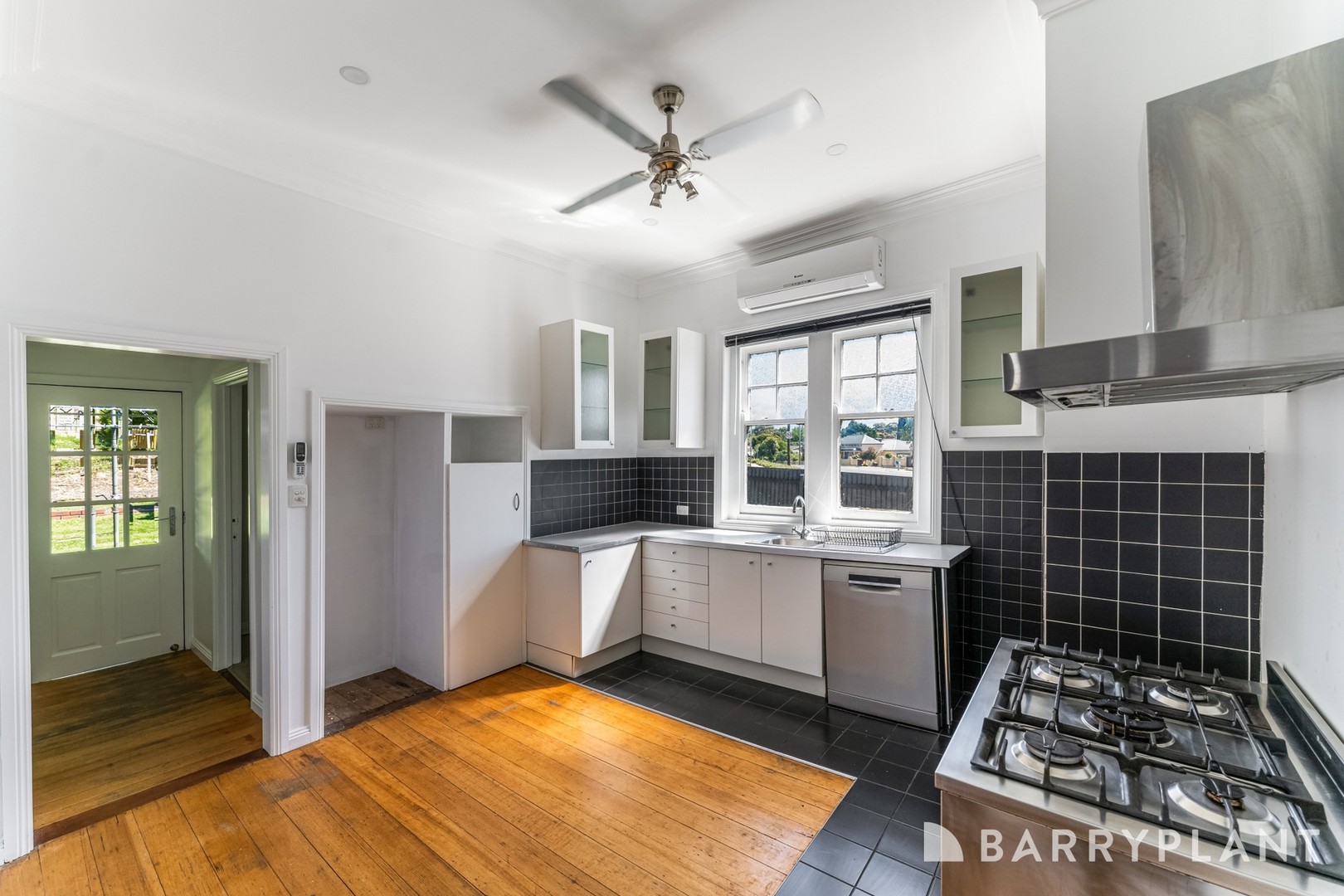 43 Harrison Street, Bendigo, VIC 3550 - Thumbnail 2 - 01/02/2024