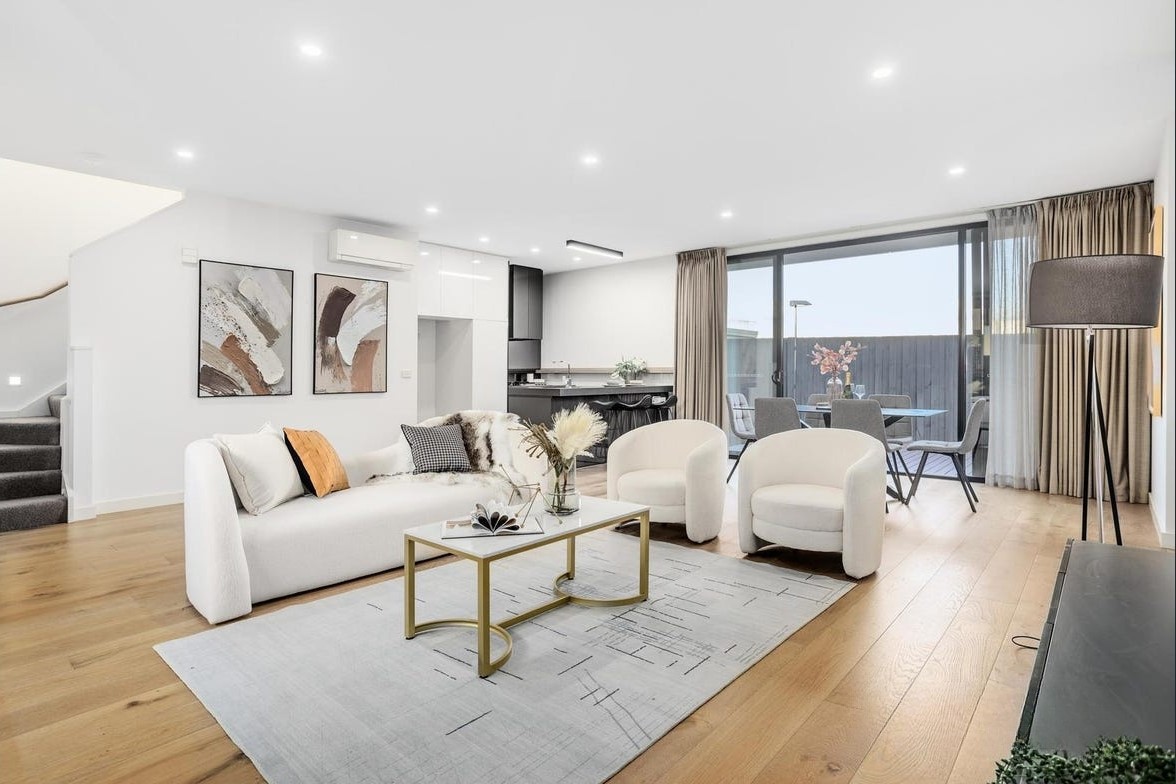 43 Harvest Court, Doncaster, VIC 3108, Doncaster - Thumbnail 2