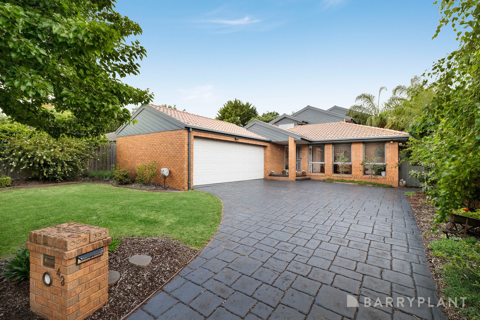 43 Highland Avenue, Croydon - Image 1