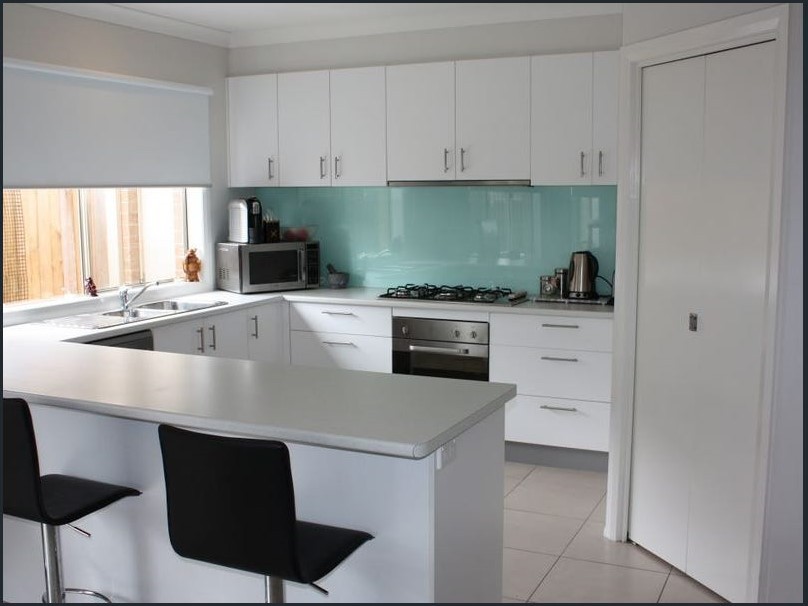 43 John Russell Road, Cranbourne West, VIC 3977 - Thumbnail 1 - 02/06/2025