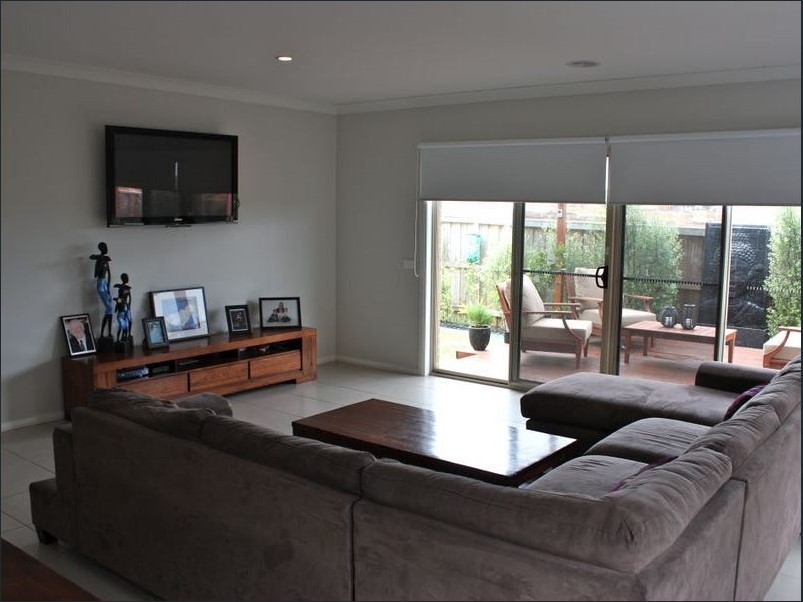 43 John Russell Road, Cranbourne West, VIC 3977, Cranbourne West - Thumbnail 4