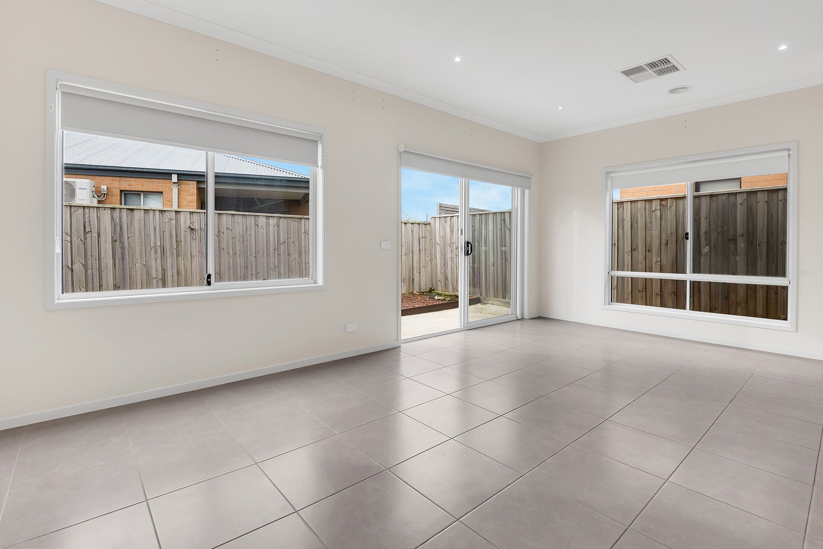 43 Klandy Drive, Kalkallo, VIC 3064, Kalkallo - Thumbnail 3
