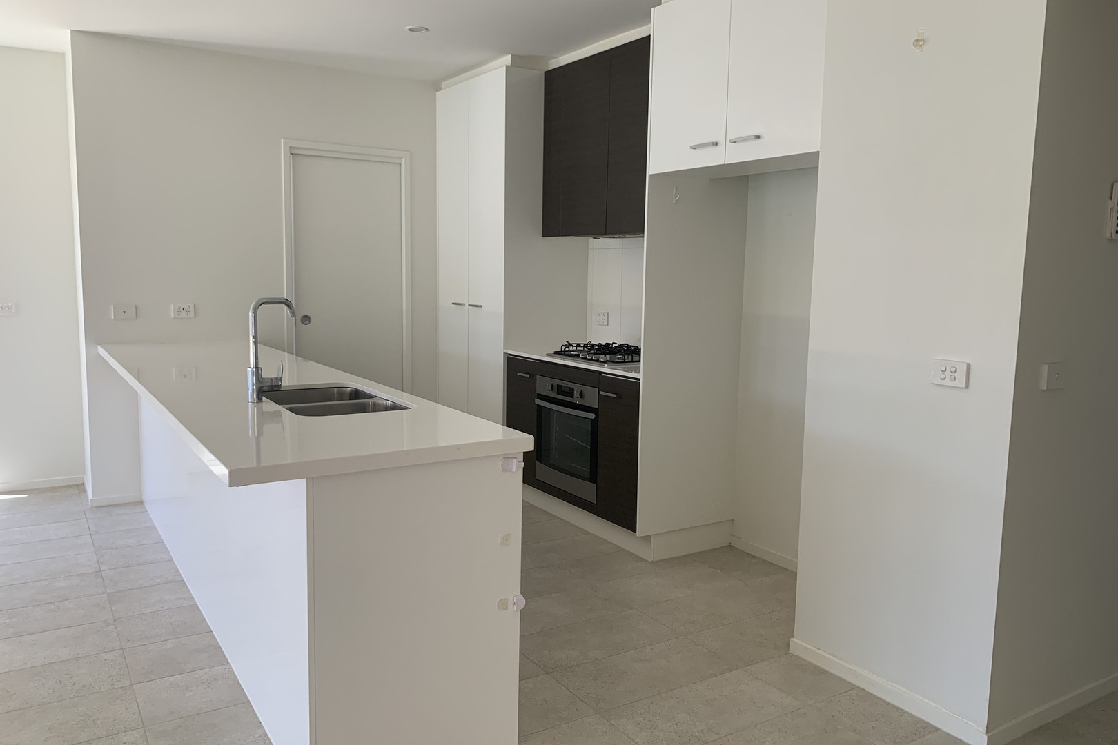 43 Lavinia Street, Greenvale, VIC 3059, Greenvale - Thumbnail 2