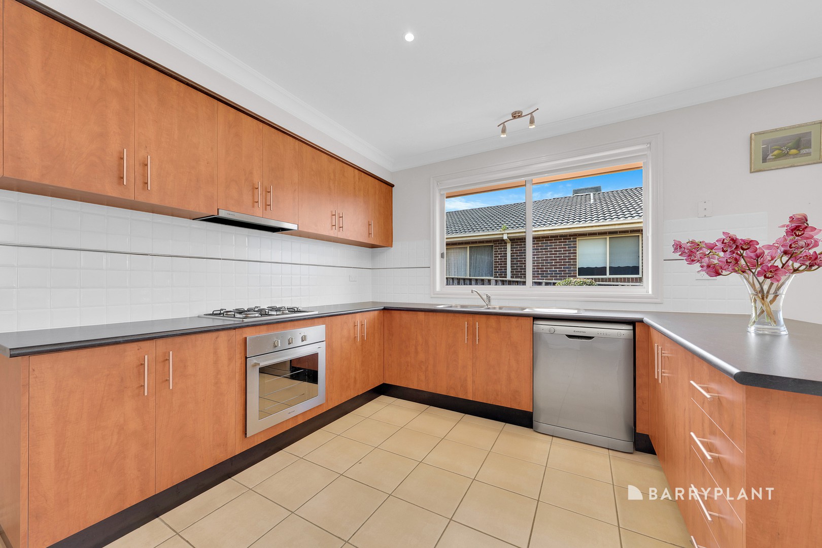 43 Lewins Rail Avenue, South Morang, VIC 3752, South Morang - Thumbnail 4