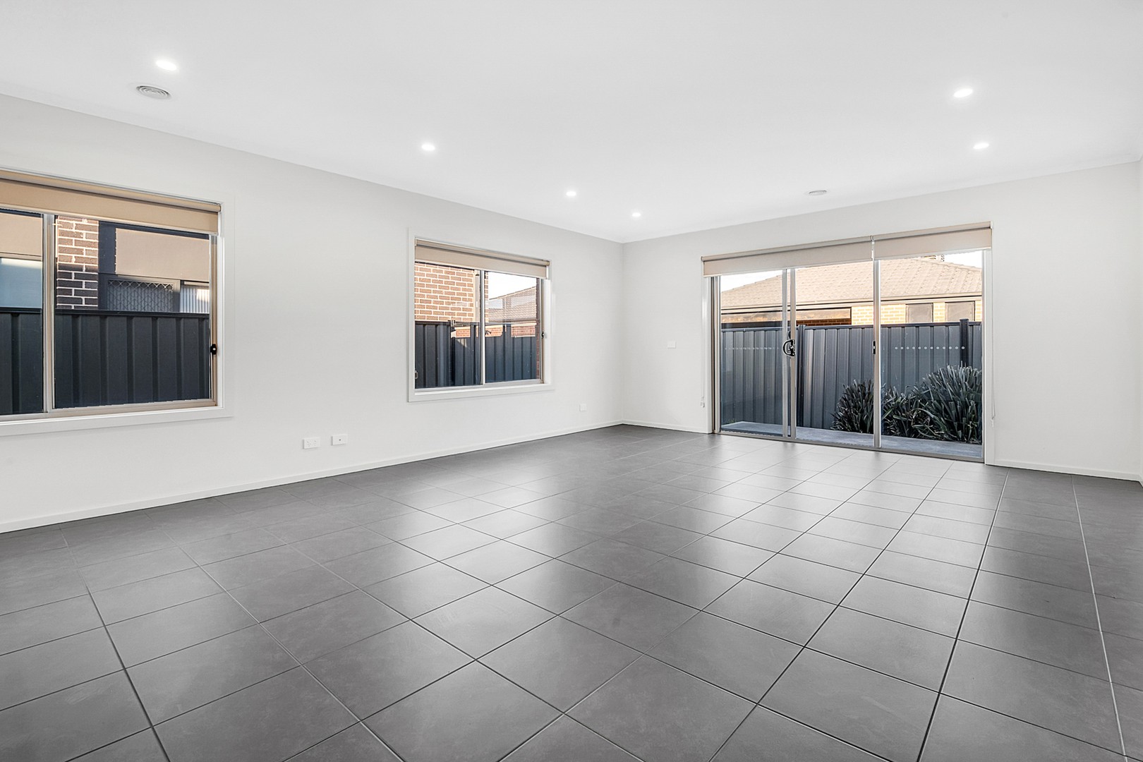 43 Loudon Circuit, Craigieburn, VIC 3064, Craigieburn - Thumbnail 4