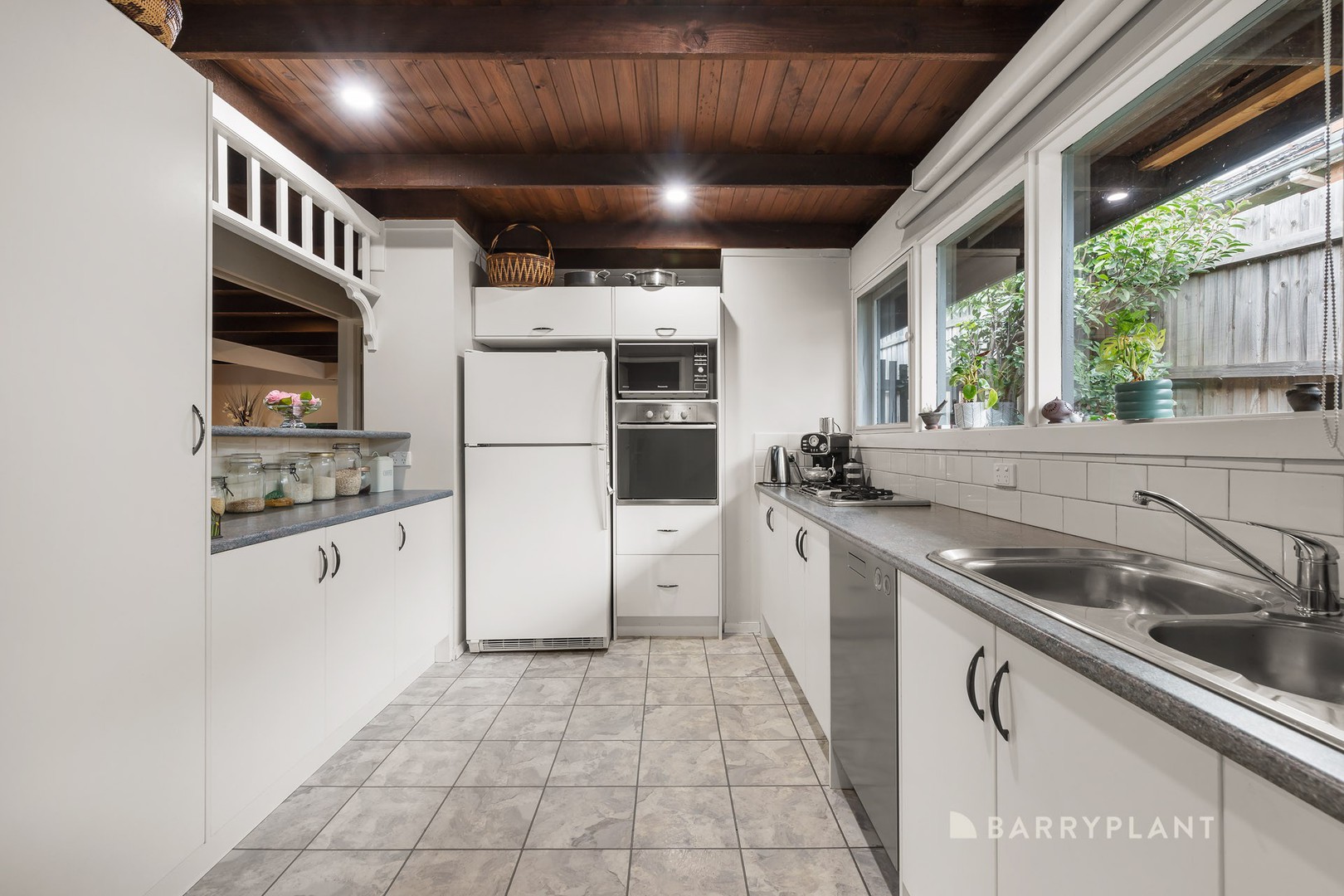 43 Macedon Road, Templestowe Lower, VIC 3107, Templestowe Lower - Thumbnail 2