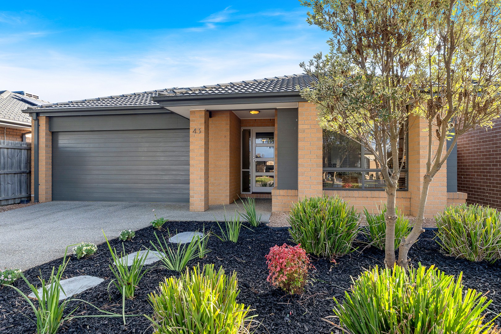 43 Maidenhair Drive, Wallan, VIC 3756 - Thumbnail 2 - 16/06/2025
