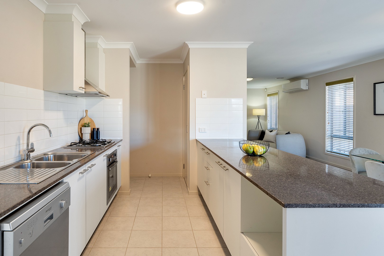 43 Maidenhair Drive, Wallan, VIC 3756, Wallan - Thumbnail 4