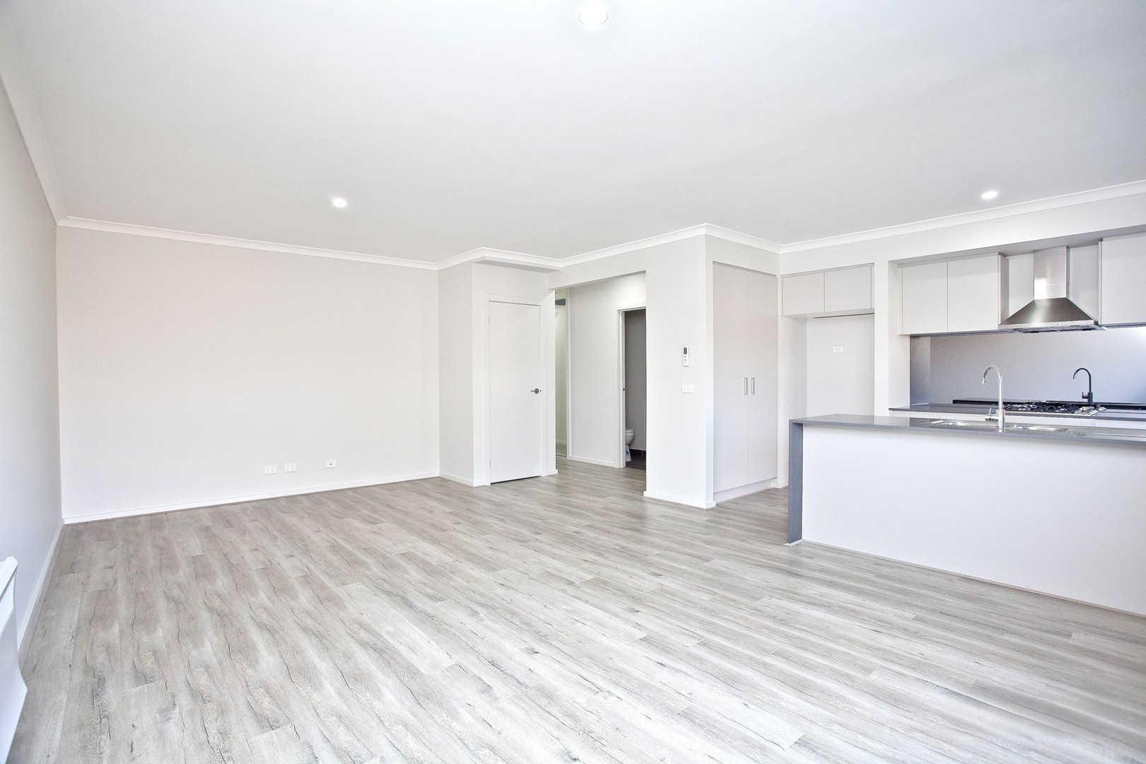 43 Messina Street, Fraser Rise, VIC 3336, Fraser Rise - Thumbnail 2