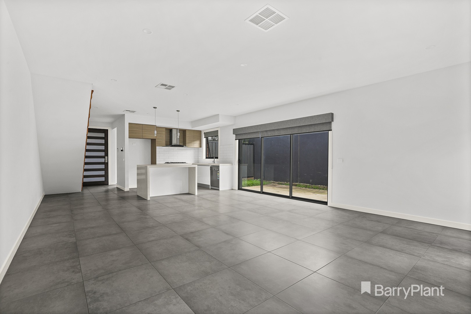 43 Nobility Road, Craigieburn, VIC 3064, Craigieburn - Thumbnail 4