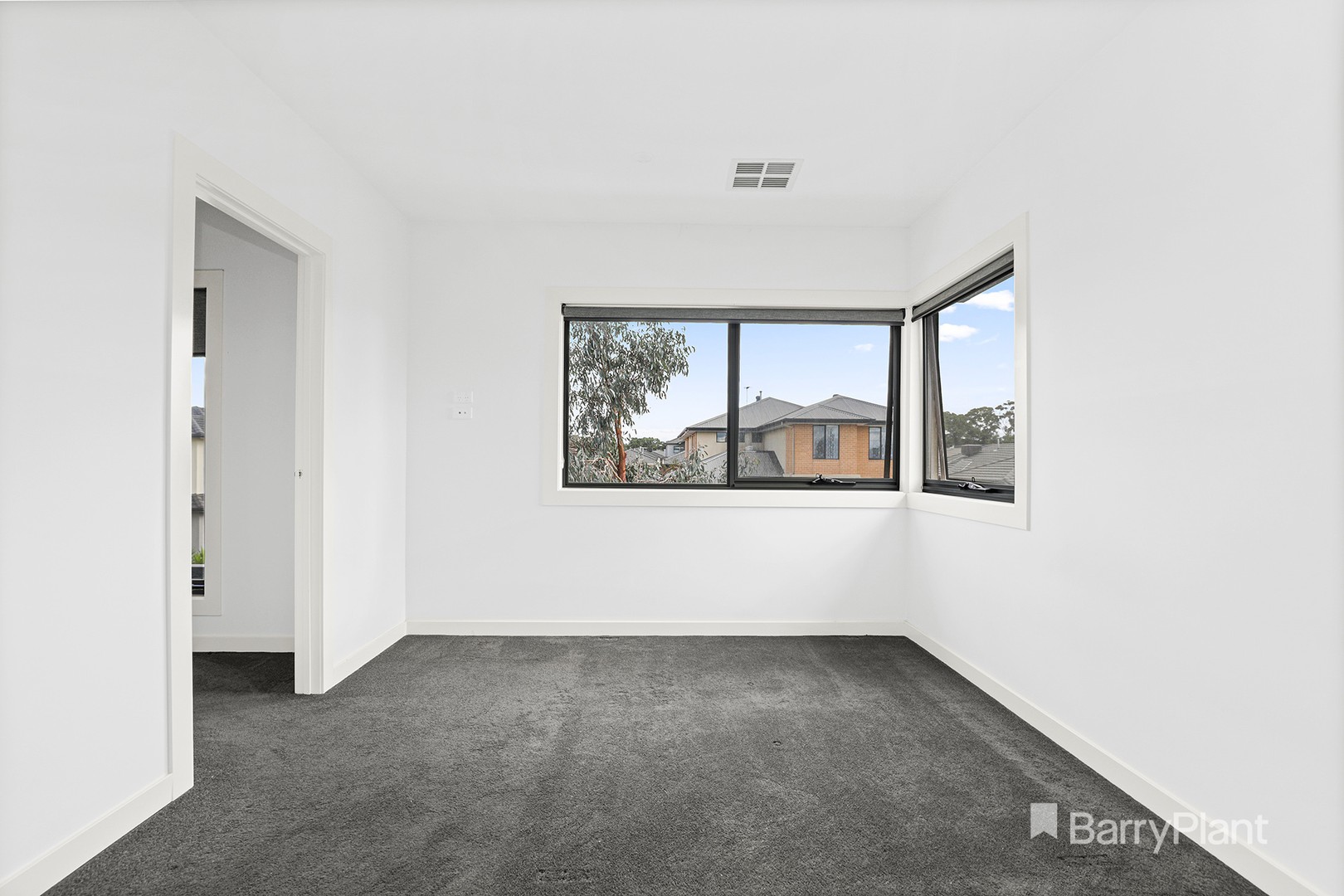 43 Nobility Road, Craigieburn, VIC 3064, Craigieburn - Thumbnail 7