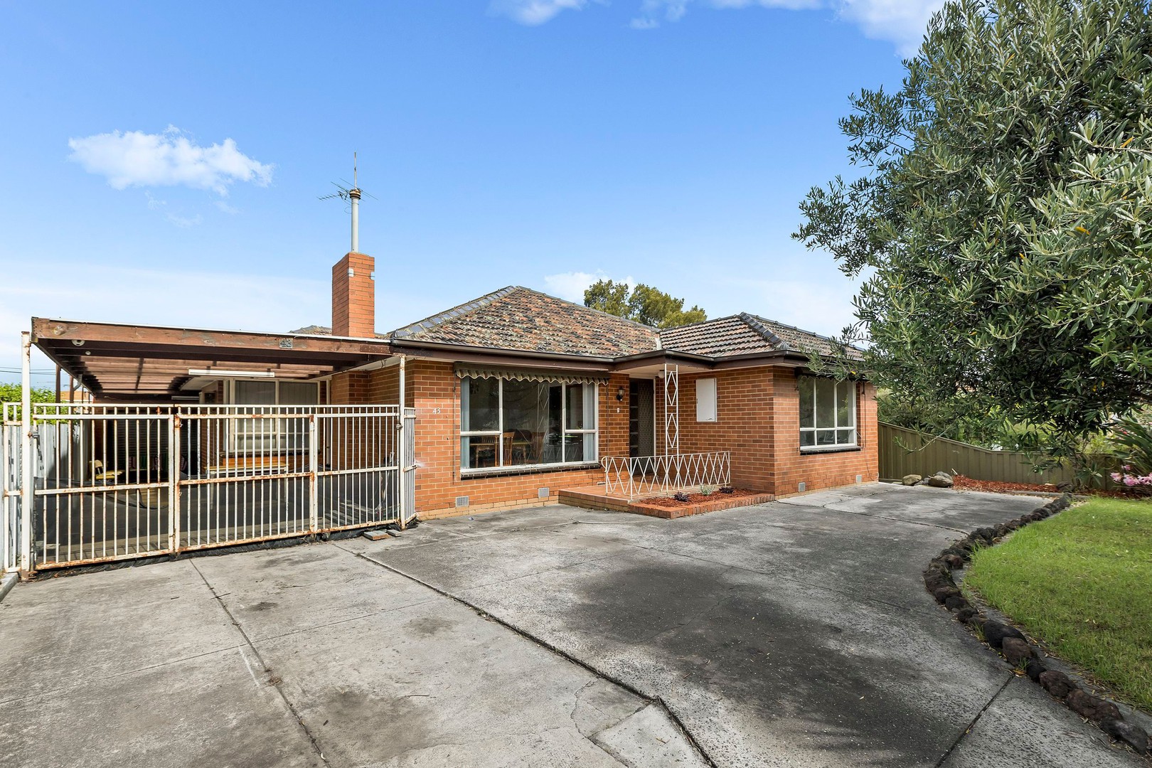 43 North Road, Avondale Heights, VIC 3034, Avondale Heights - Thumbnail 3