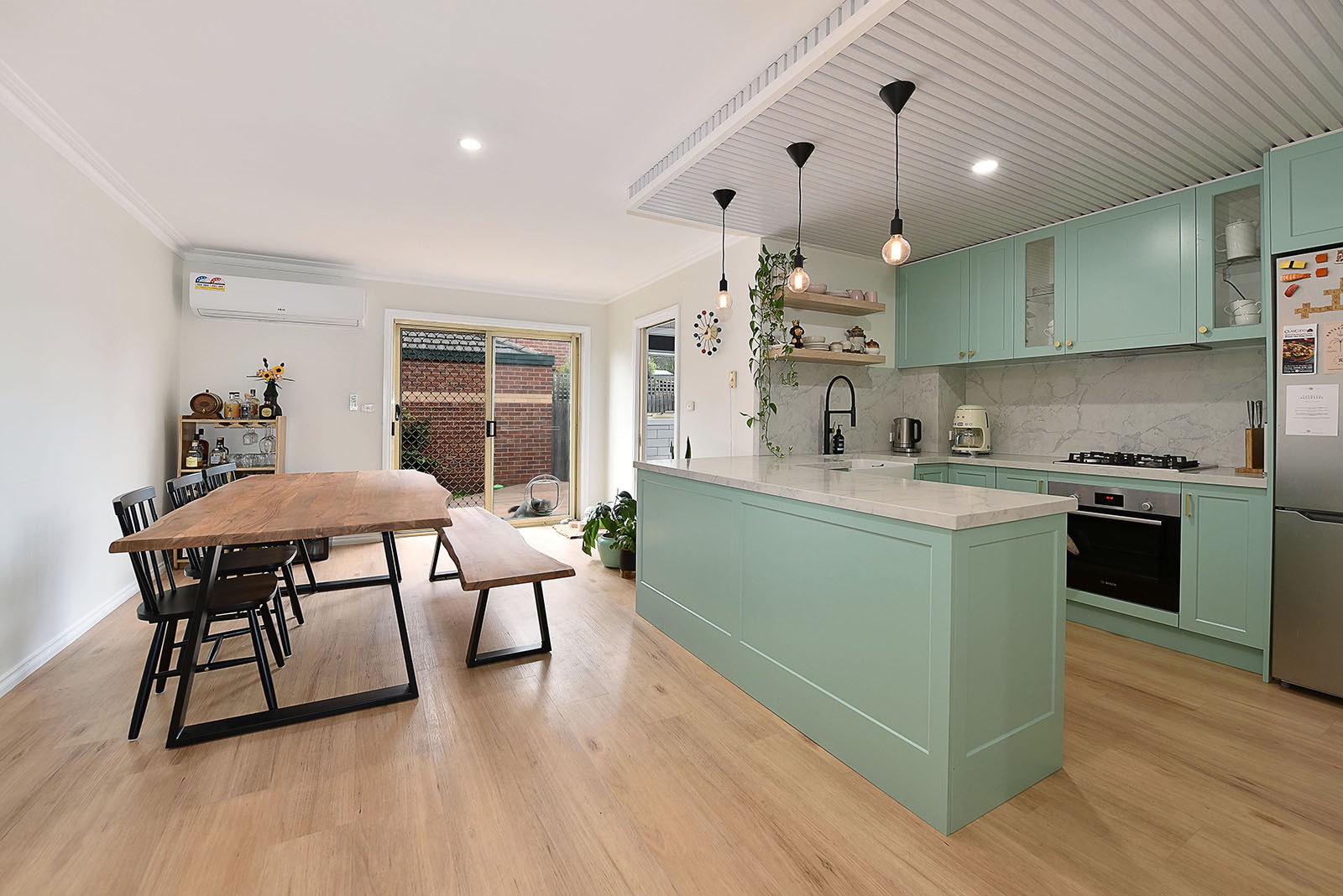 43 Parsons Street, Kensington, VIC 3031, Kensington - Thumbnail 2