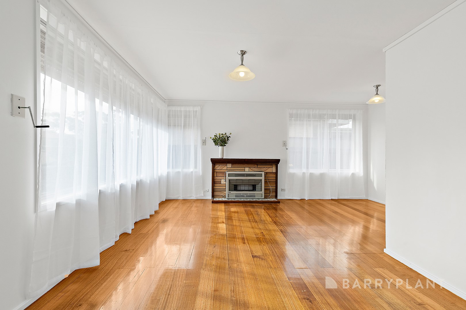43 Phillip St, Dallas, VIC 3047, Dallas - Thumbnail 2