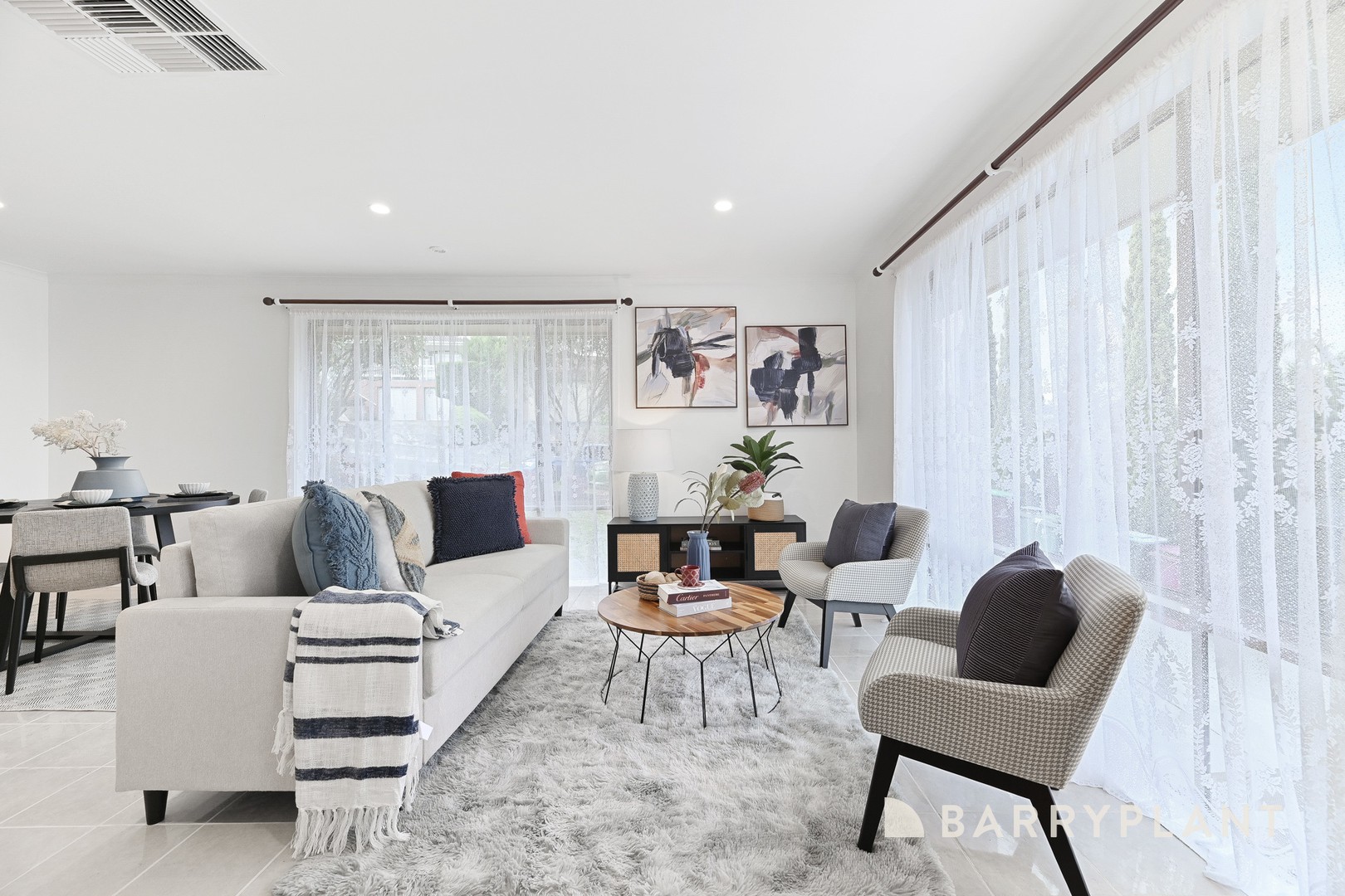 43 Preston Avenue, Endeavour Hills, VIC 3802 - Thumbnail 2 - 07/08/2025