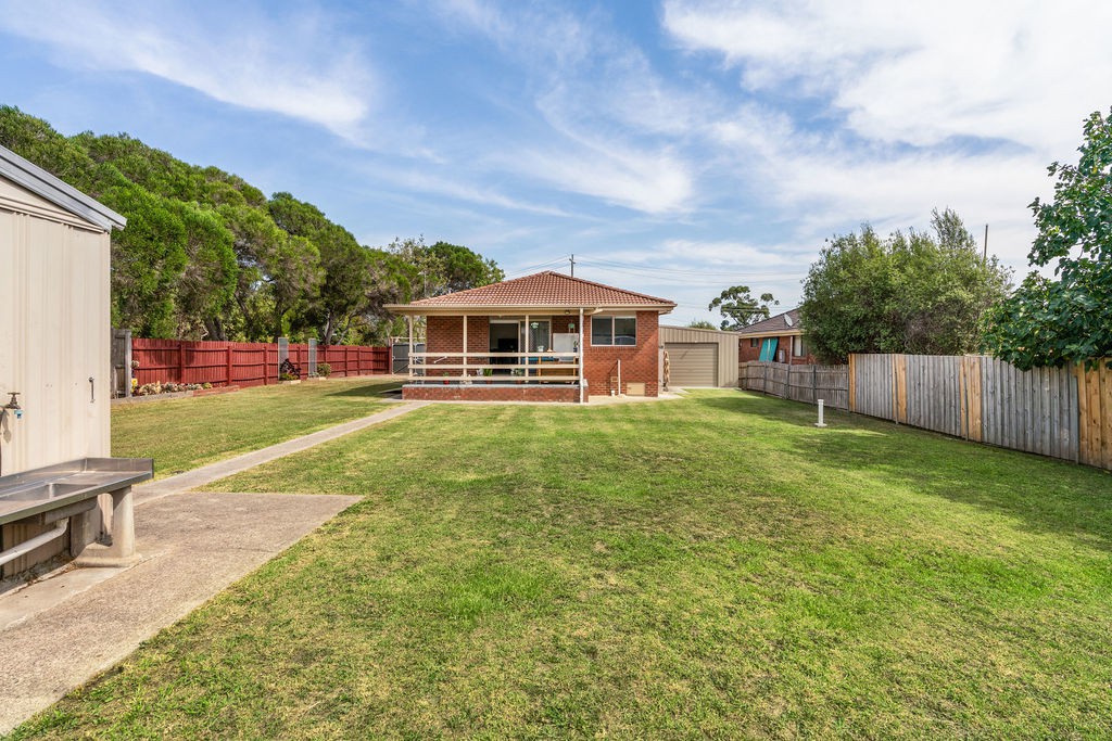 43 Rosalie Avenue, Dromana, VIC 3936, Dromana - Thumbnail 3