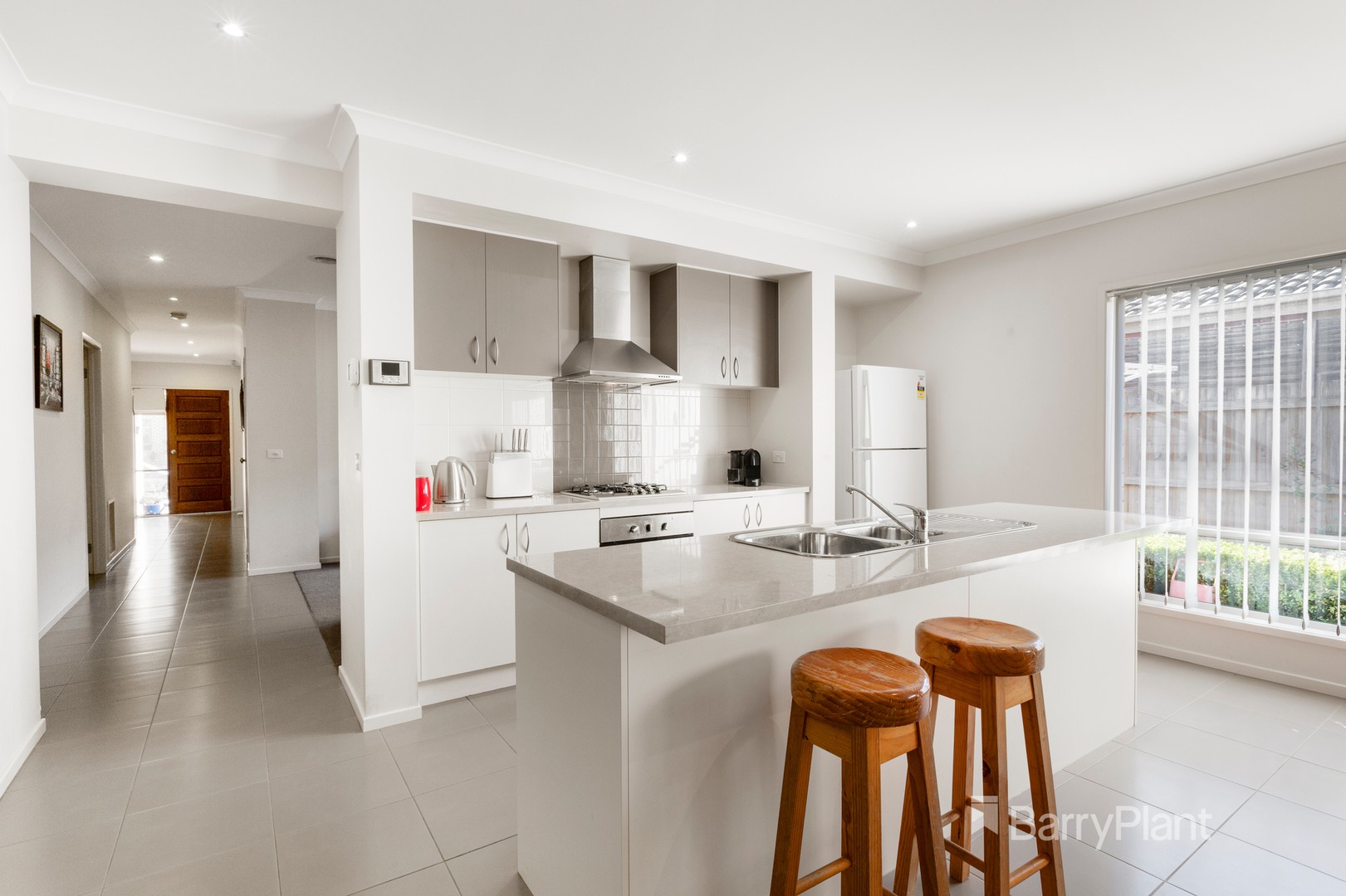 43 Sanctum CircuitDoreen, VIC 3754  - Leased, Doreen - Thumbnail 2