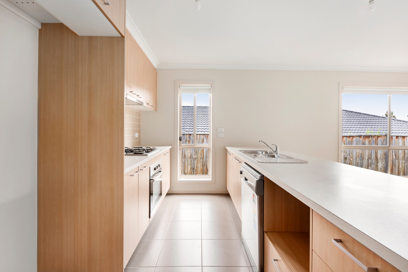 43 Senecio Drive, Doreen, VIC 3754, Doreen - Thumbnail 2