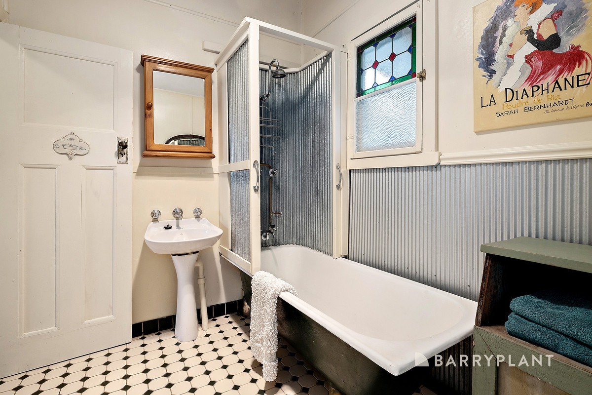 43 Seventh Avenue, Rosebud, VIC 3939, Rosebud - Thumbnail 7