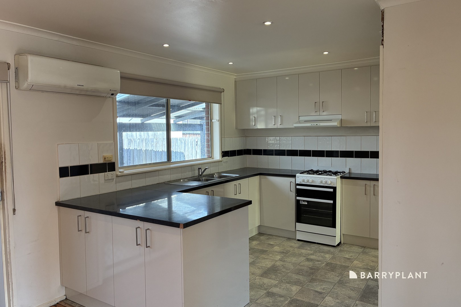 43 Summerlea Road, Narre Warren, VIC 3805 - Thumbnail 1 - 03/09/2026