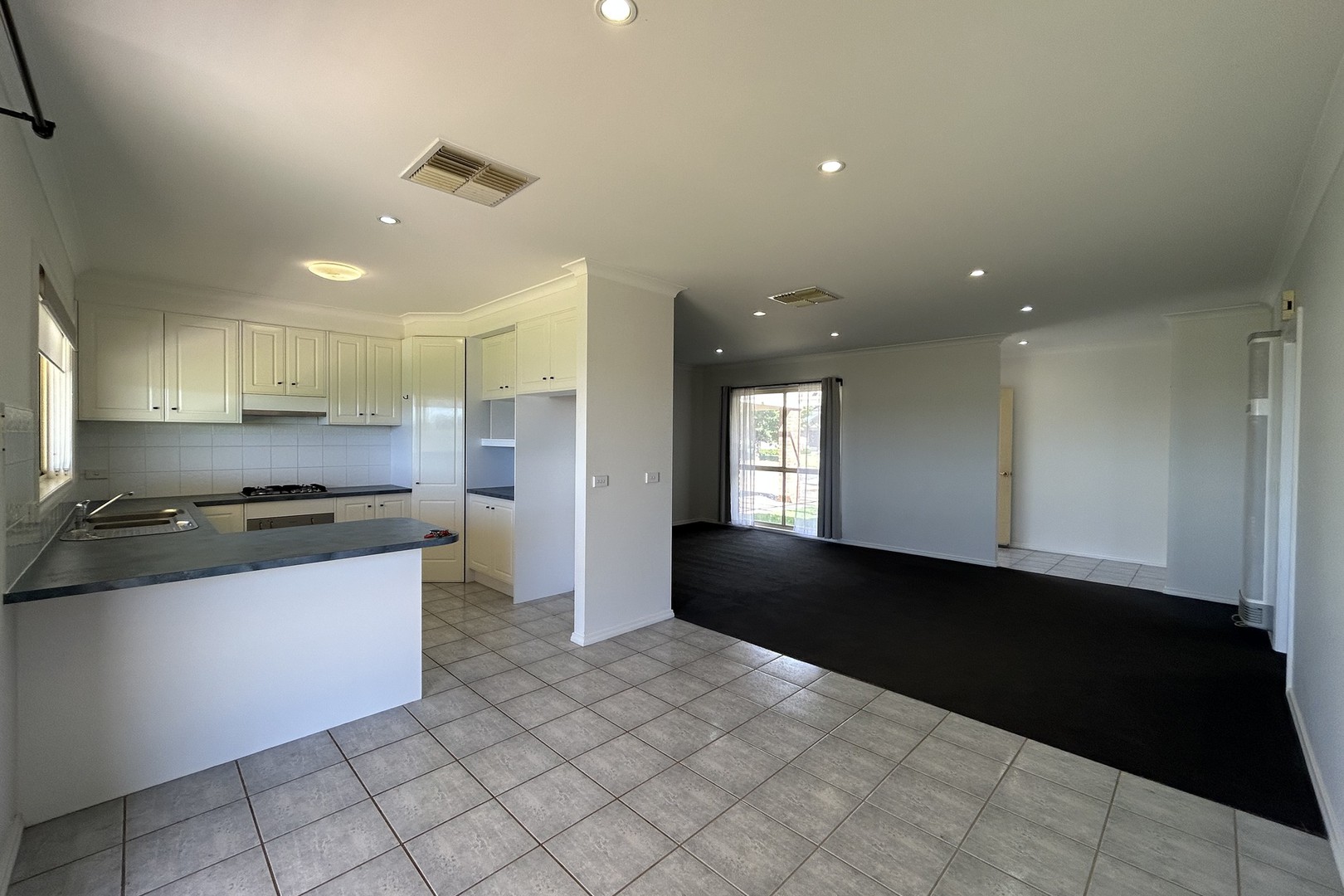 43 Tulane Drive, Mildura, VIC 3500, Mildura - Thumbnail 5