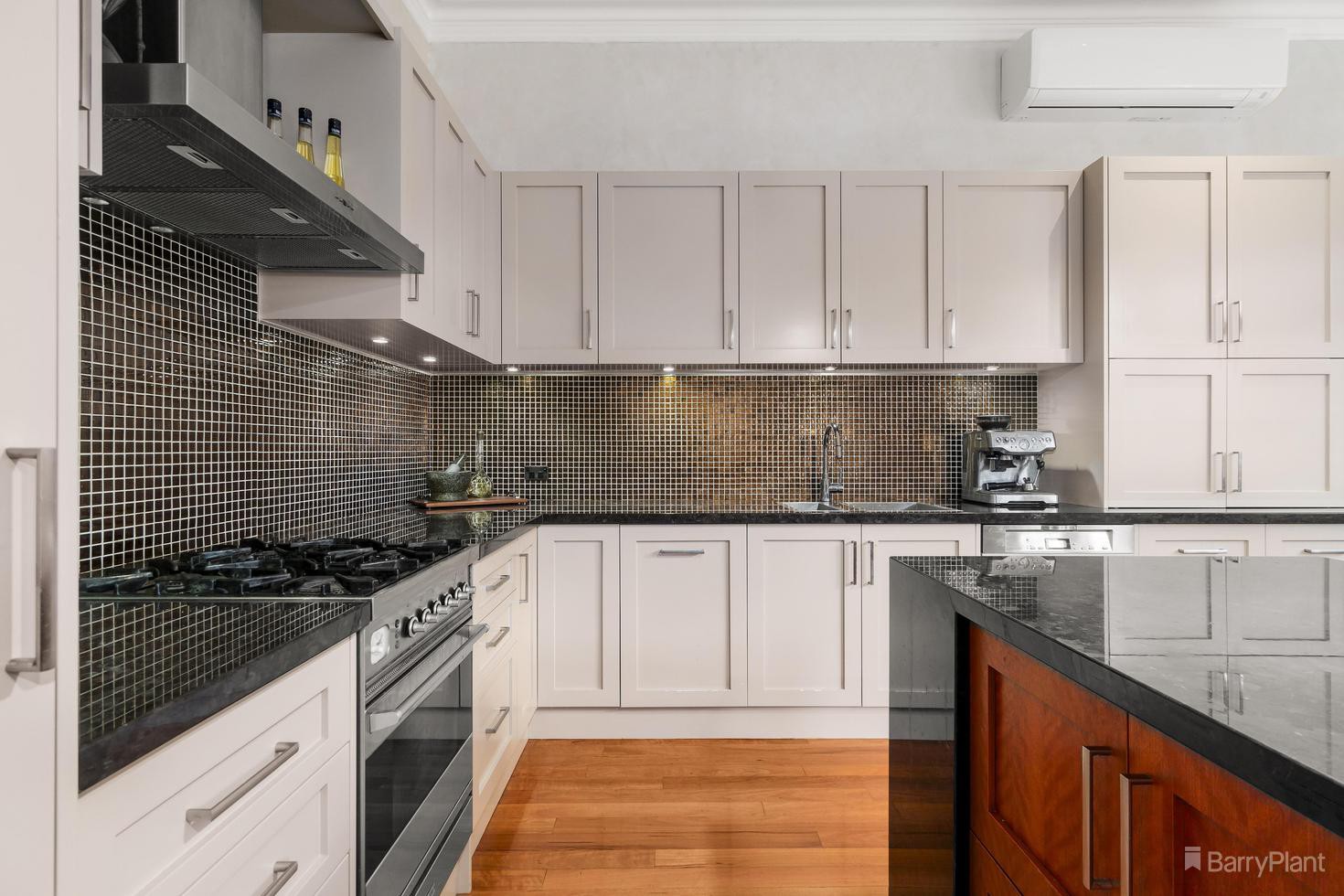 43 Uvadale Grove, Kew, VIC 3101, Kew - Thumbnail 6