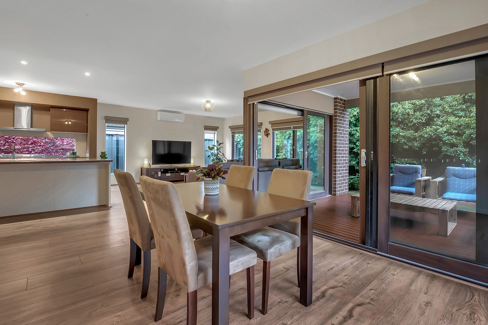 43 Versant DriveCraigieburn, VIC 3064, Craigieburn - Thumbnail 6