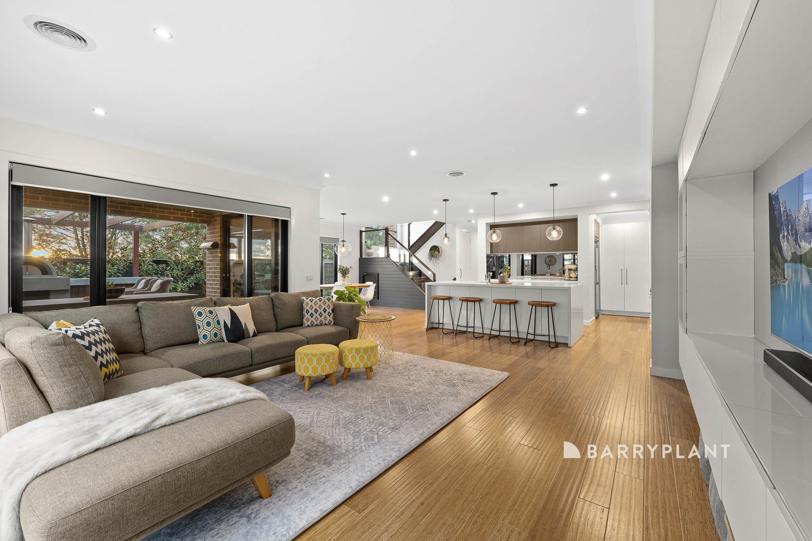 43 Waterbloom Avenue, Clyde North, VIC 3978, Clyde North - Thumbnail 6