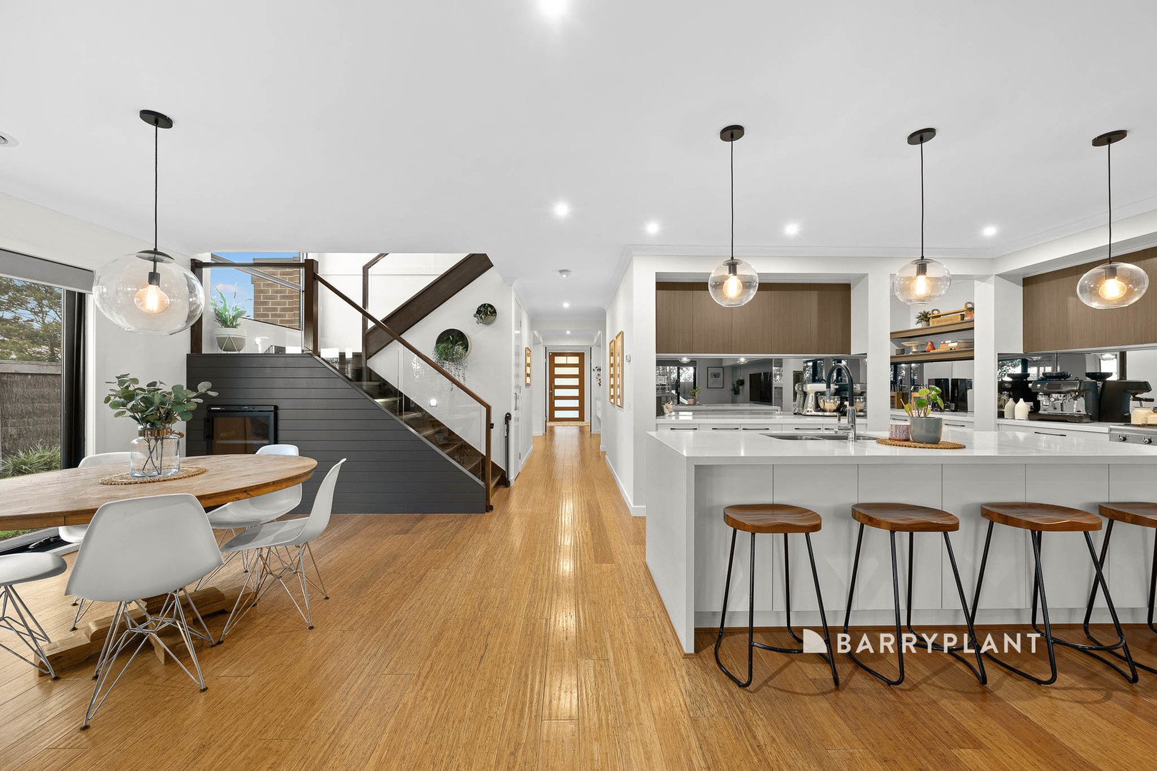43 Waterbloom Avenue, Clyde North, VIC 3978, Clyde North - Thumbnail 7
