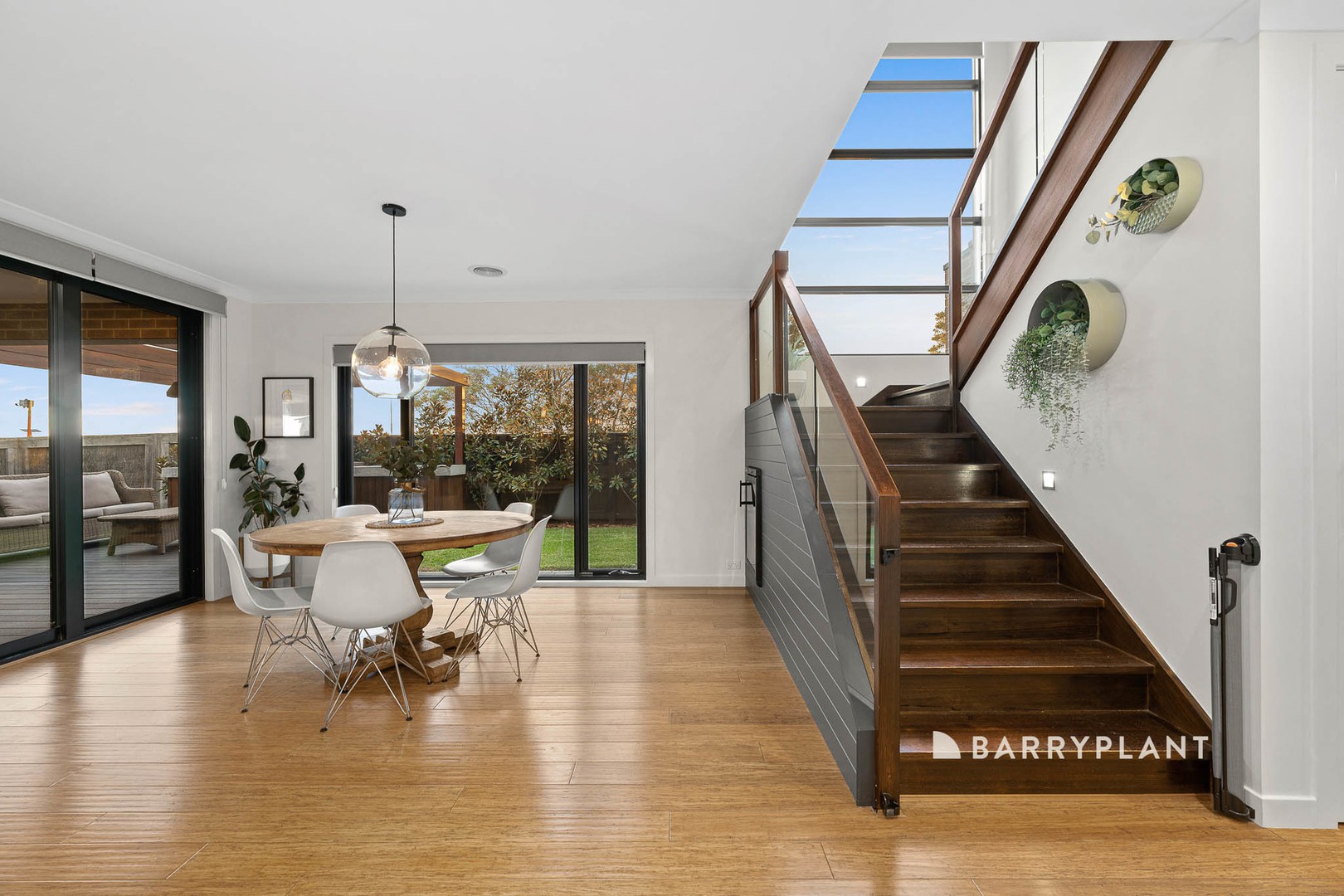 43 Waterbloom Avenue, Clyde North, VIC 3978, Clyde North - Thumbnail 8