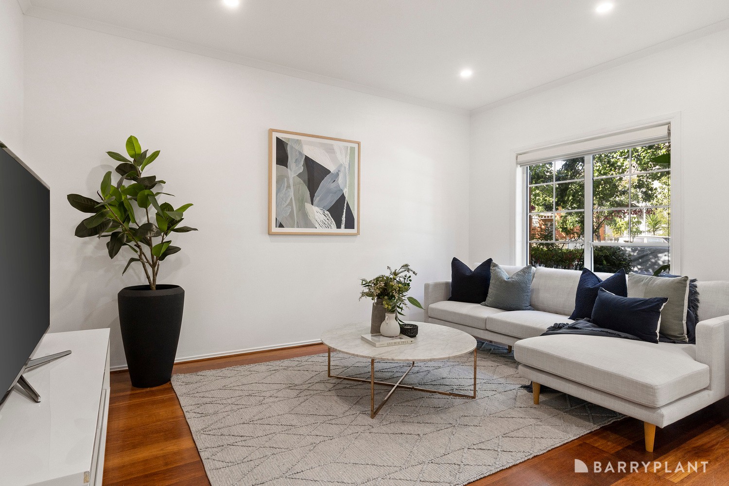 43 Waterford Avenue, Maribyrnong, VIC 3032 - Thumbnail 2 - 09/04/2026