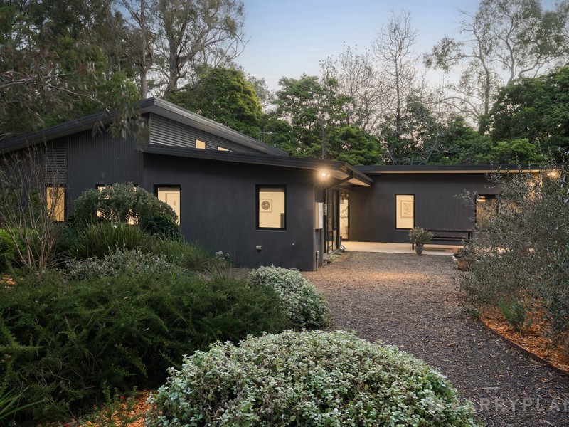 433-437 Belgrave Gembrook Road, Emerald, VIC 3782 - Image - 04/09/2026