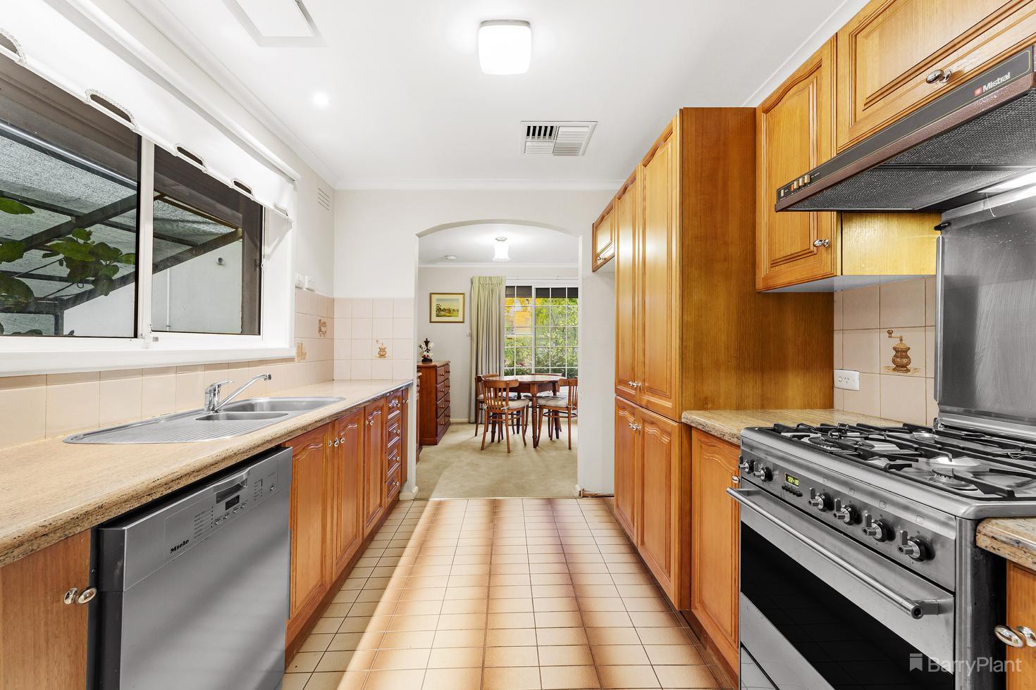 433 Springfield Road, Mitcham, VIC 3132, Mitcham - Thumbnail 3