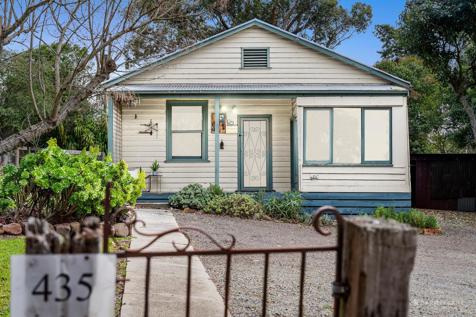 435 Eltham Yarra Glen Road, Kangaroo Ground, VIC 3097, Kangaroo Ground - Thumbnail 2