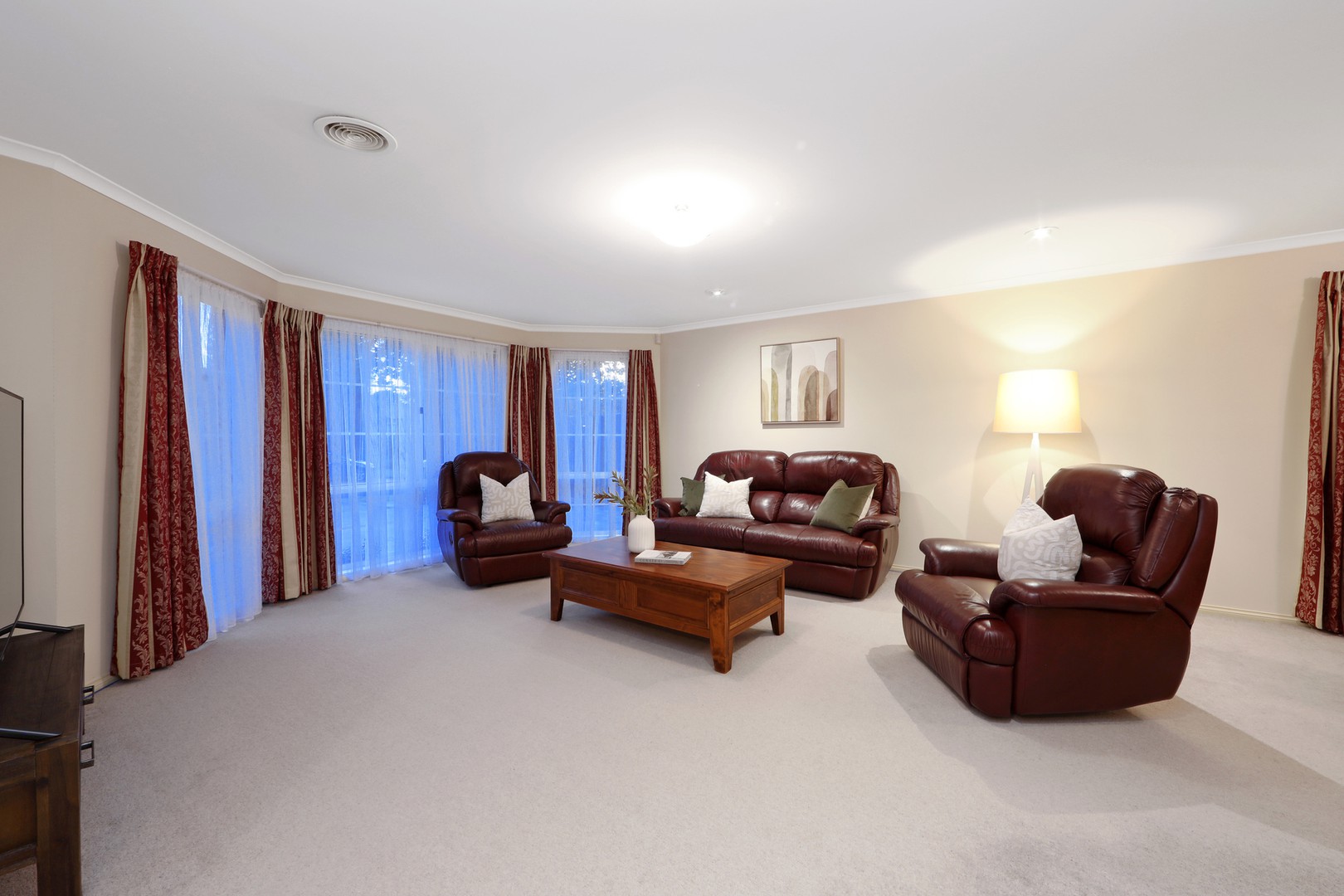 436 Dandelion Drive, Rowville, VIC 3178, Rowville - Thumbnail 2