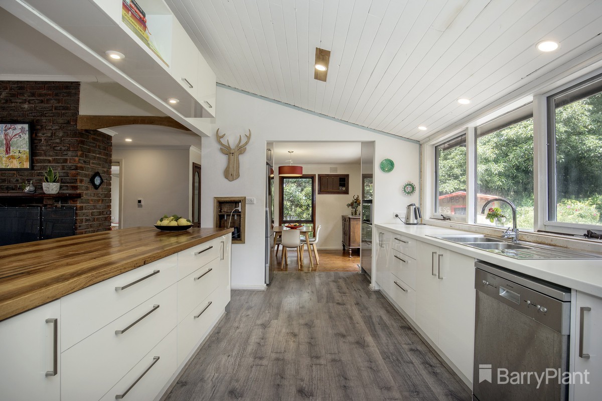 44 Belmont AvenueUpwey, VIC 3158, Upwey - Thumbnail 3