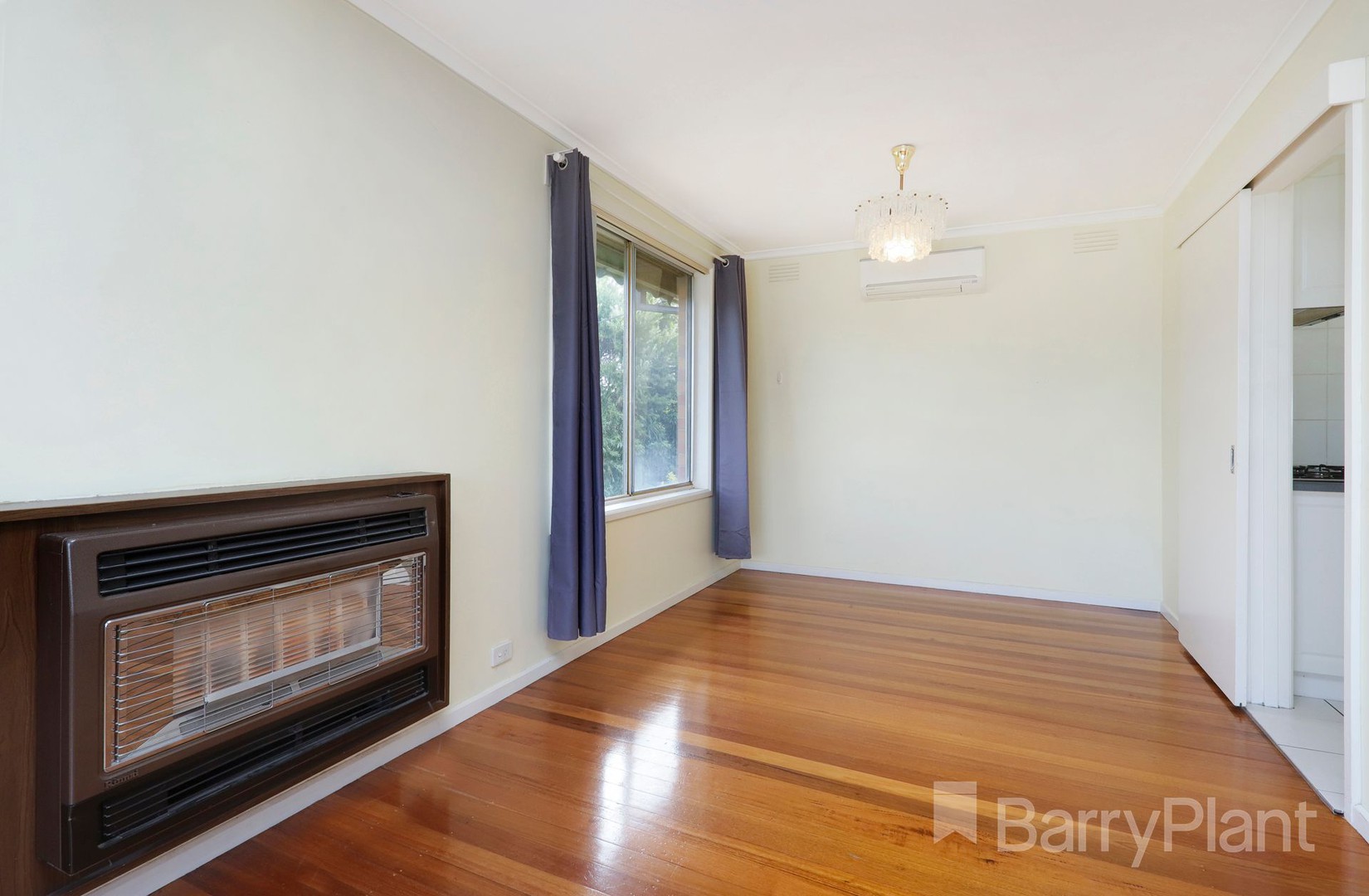 44 Burnleigh Drive, Gladstone Park, VIC 3043, Gladstone Park - Thumbnail 6