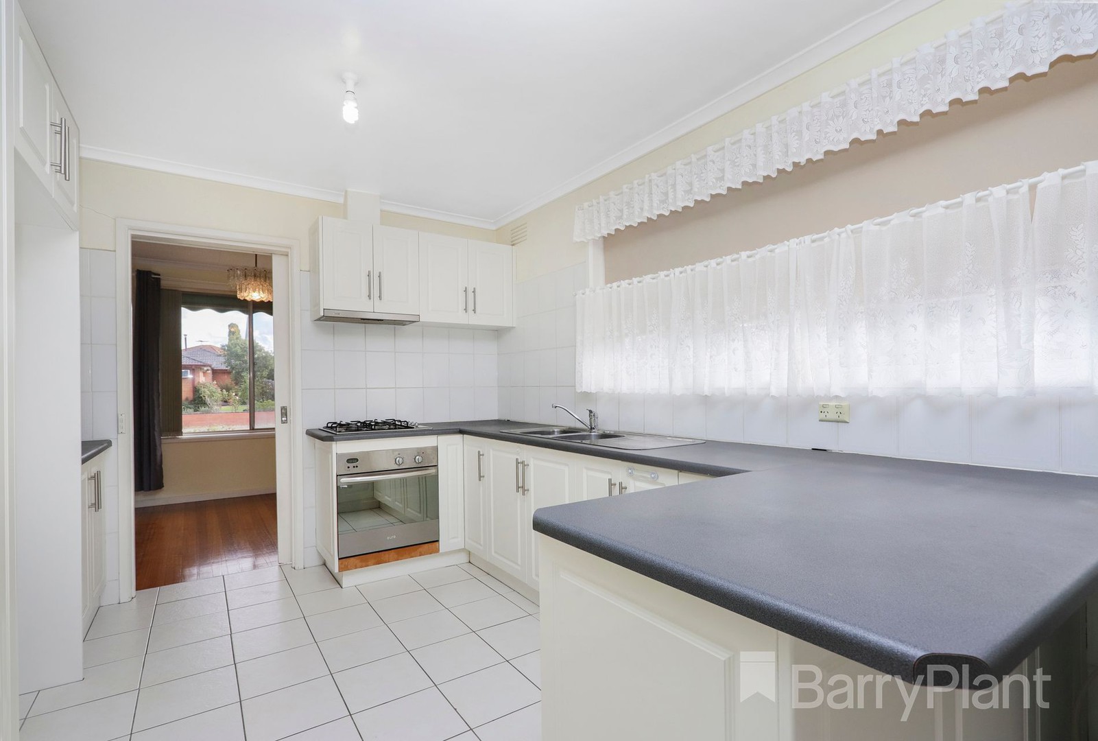 44 Burnleigh Drive, Gladstone Park, VIC 3043, Gladstone Park - Thumbnail 7