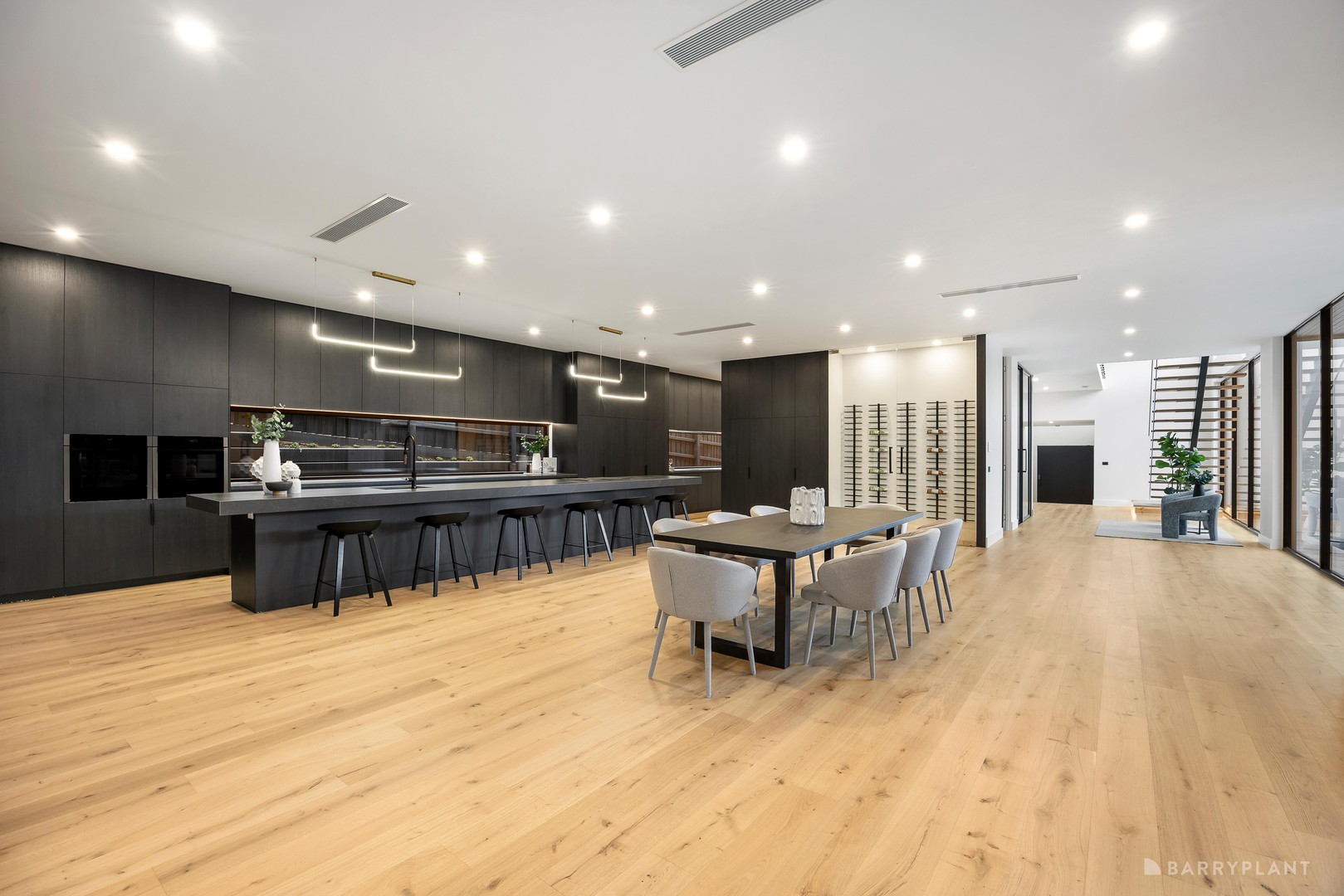 44 Caroline Drive, Templestowe Lower, VIC 3107 - Thumbnail 2 - 08/05/2026