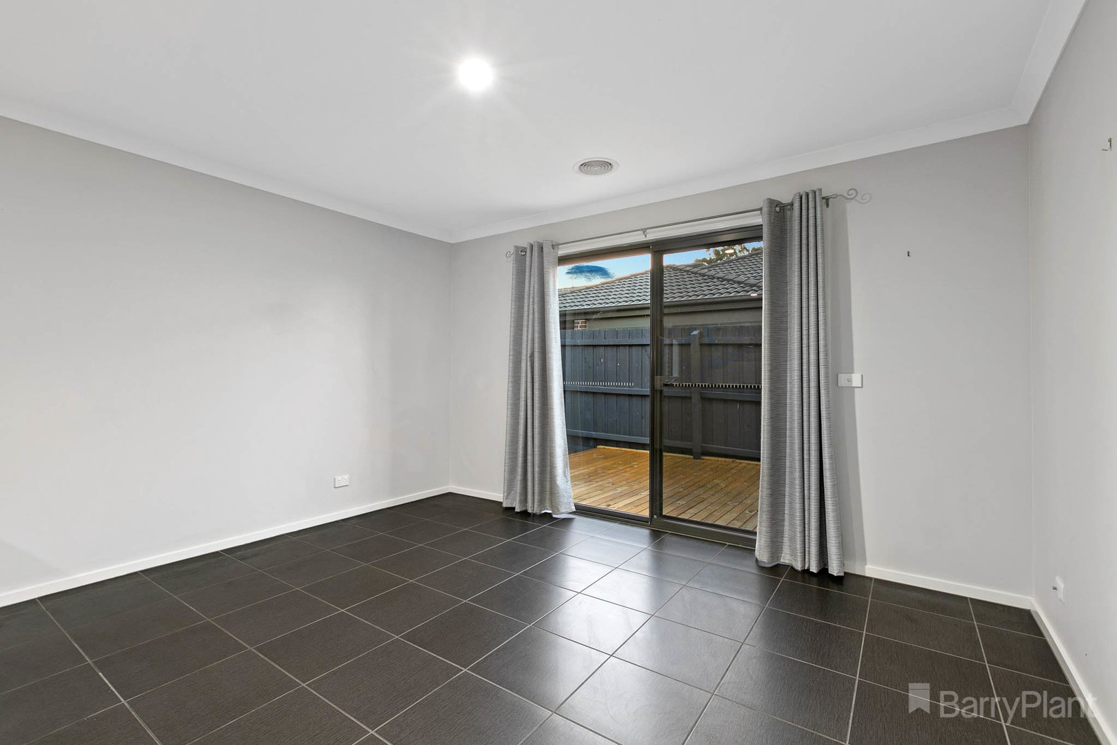 44 Chestnut Chase, Pakenham, VIC 3810, Pakenham - Thumbnail 5