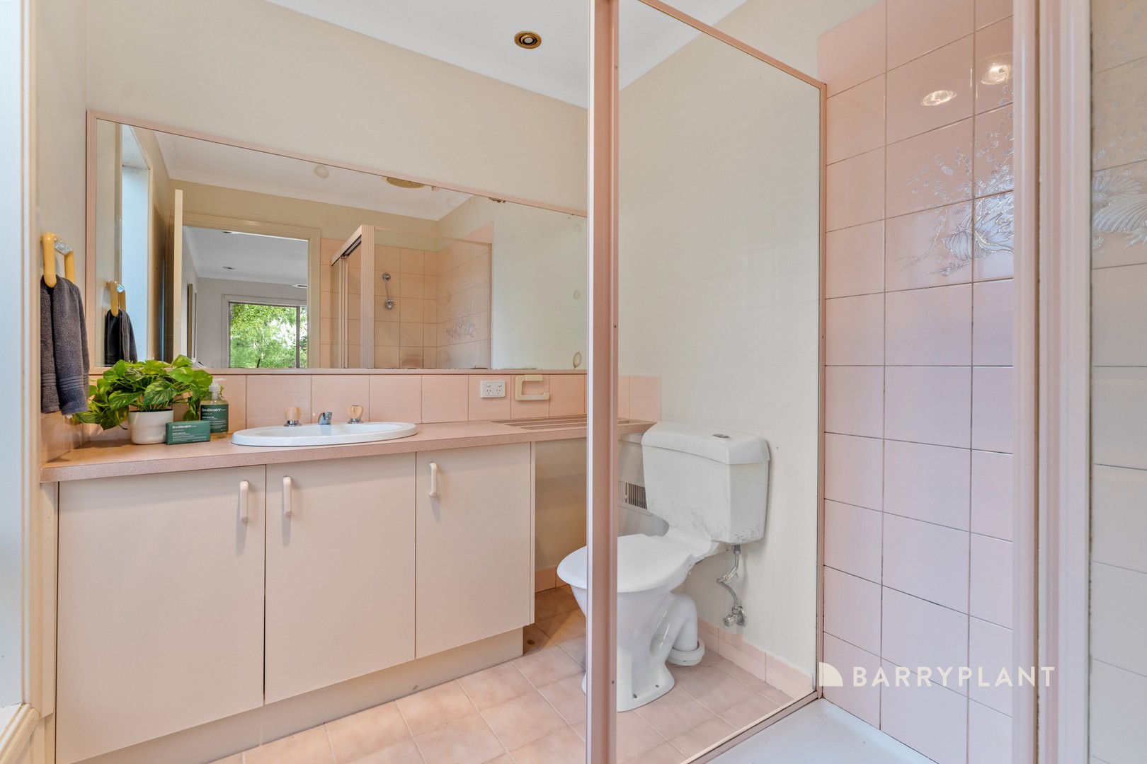 44 Chirnside Road, Berwick, VIC 3806, Berwick - Thumbnail 3