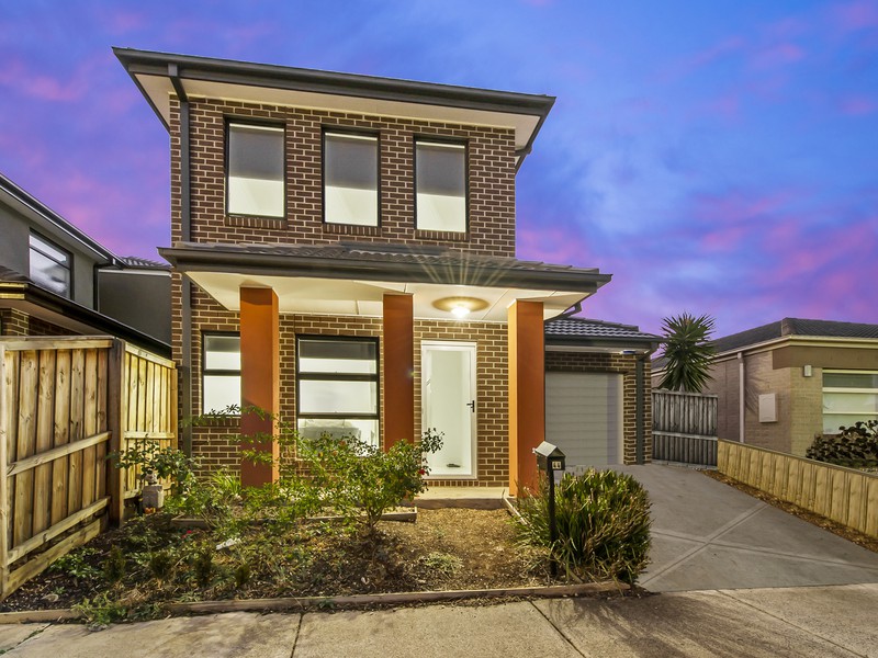 44 Chlorinda Road, Tarneit, VIC 3029 - Image - 06/10/2025