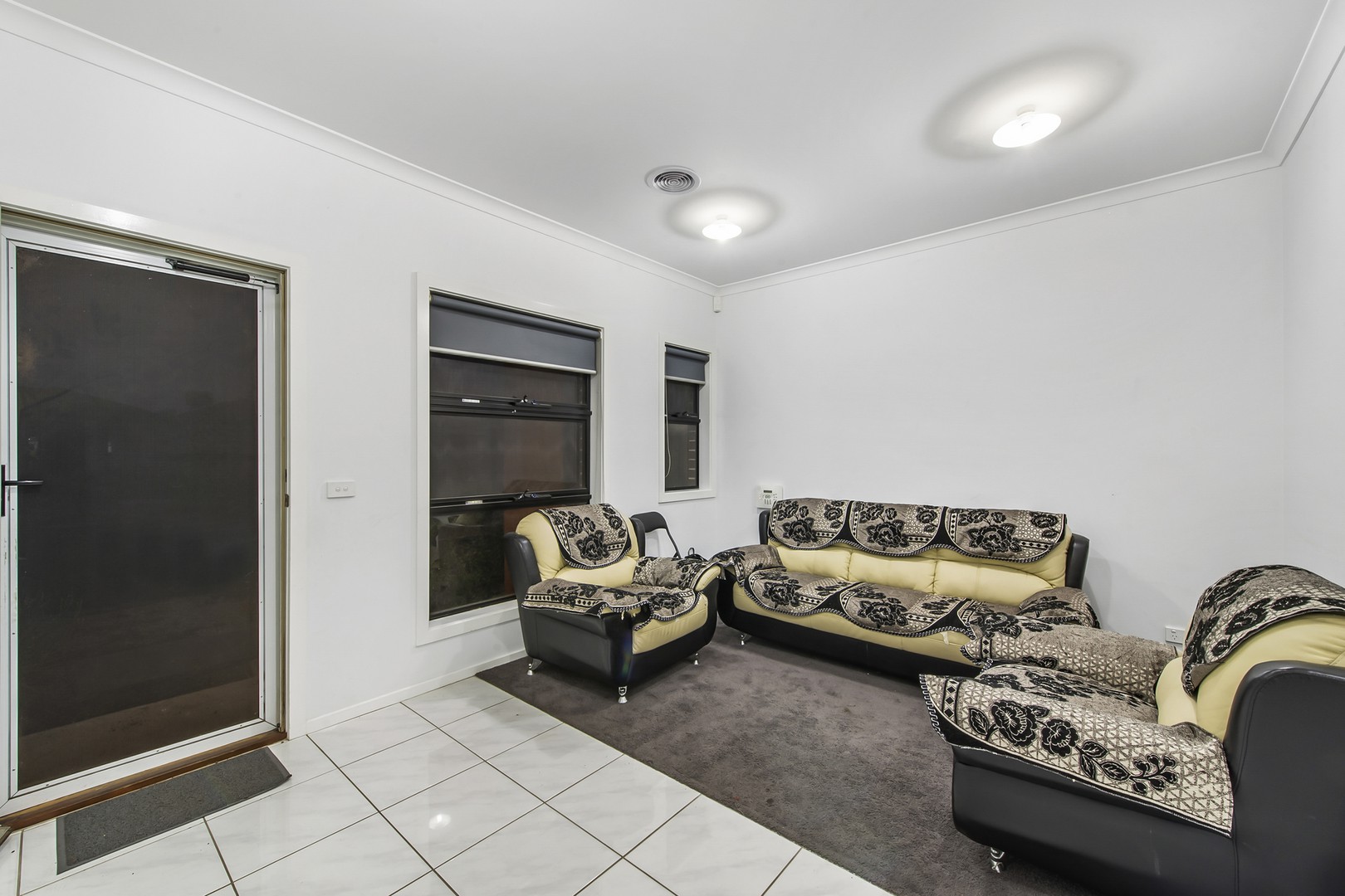 44 Chlorinda Road, Tarneit, VIC 3029, Tarneit - Thumbnail 4